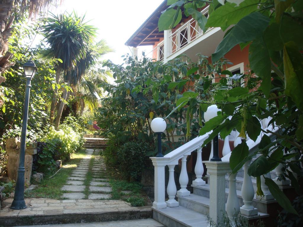 Pension Skala Agios Matthaios  Exterior photo