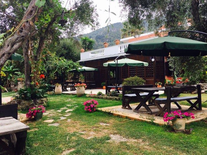 Pension Skala Agios Matthaios  Exterior photo