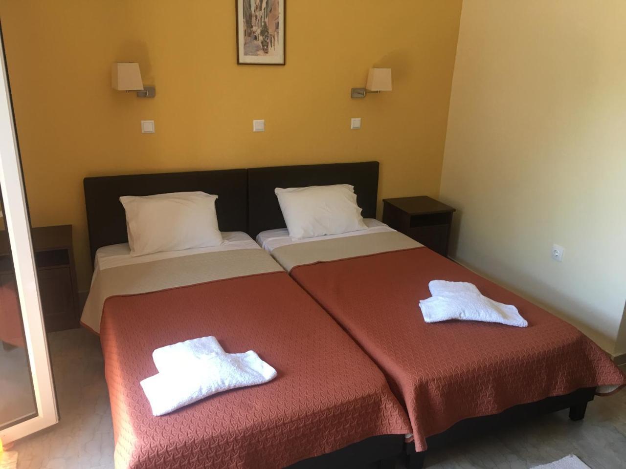 Pension Skala Agios Matthaios  Exterior photo
