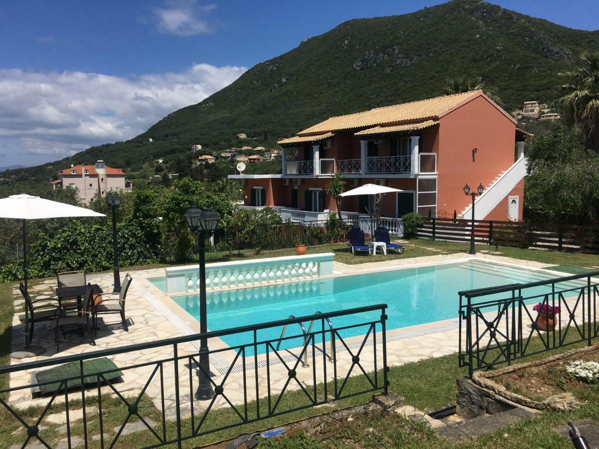 Pension Skala Agios Matthaios  Exterior photo